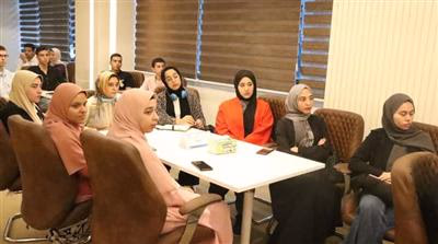 خريجي القسم 